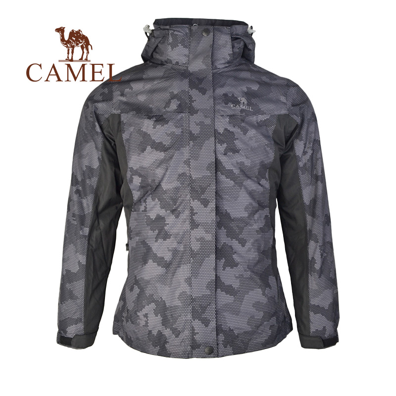 Camel/骆驼 秋冬季女款防风保暖三合一抓绒衣加绒冲锋衣外套 8W2A68004-1